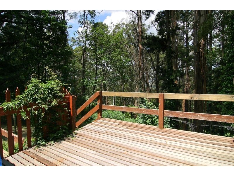 1 Webbs Road, Ferny Creek VIC 3786