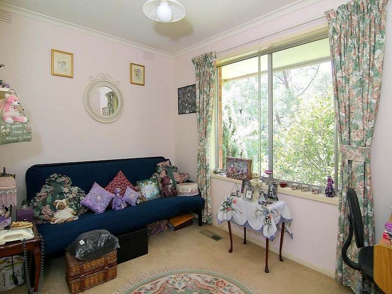 4 Heather Grove, Belgrave South VIC 3160