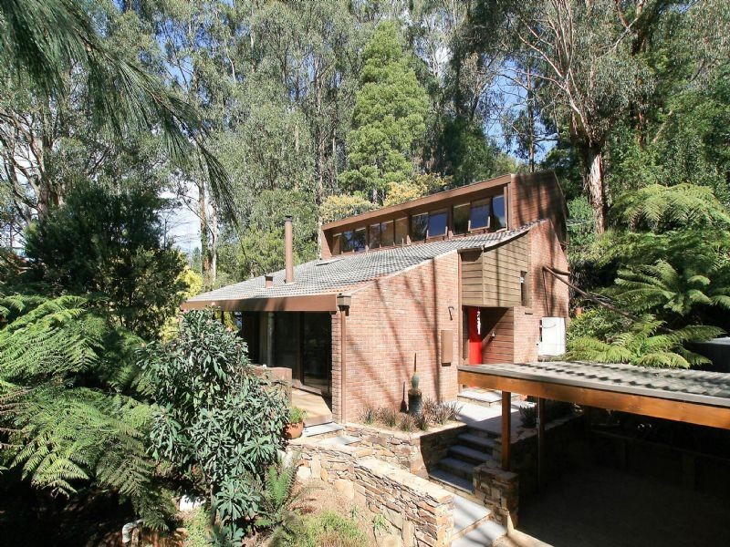 20 Rosemont Crescent, Kalorama VIC 3766