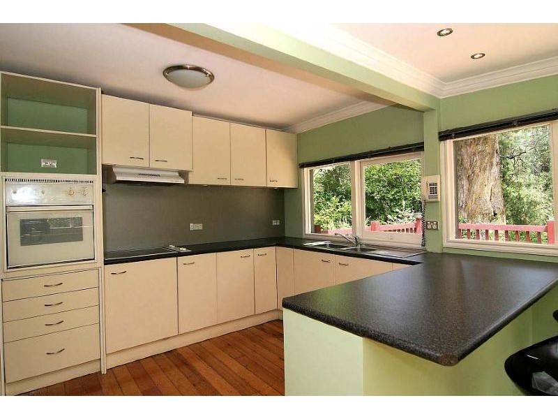 71 The Crescent, Sassafras VIC 3787