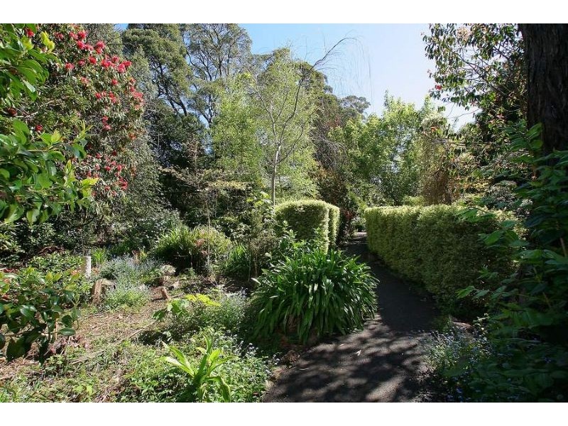 135 Olinda Monbulk Road, Olinda VIC 3788