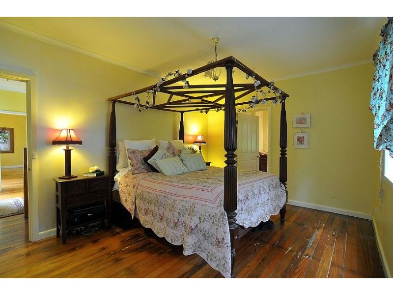 10 Cards Lane, Olinda VIC 3788