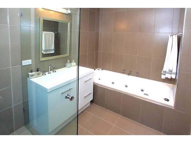1 Sophia Grove, Tecoma VIC 3160
