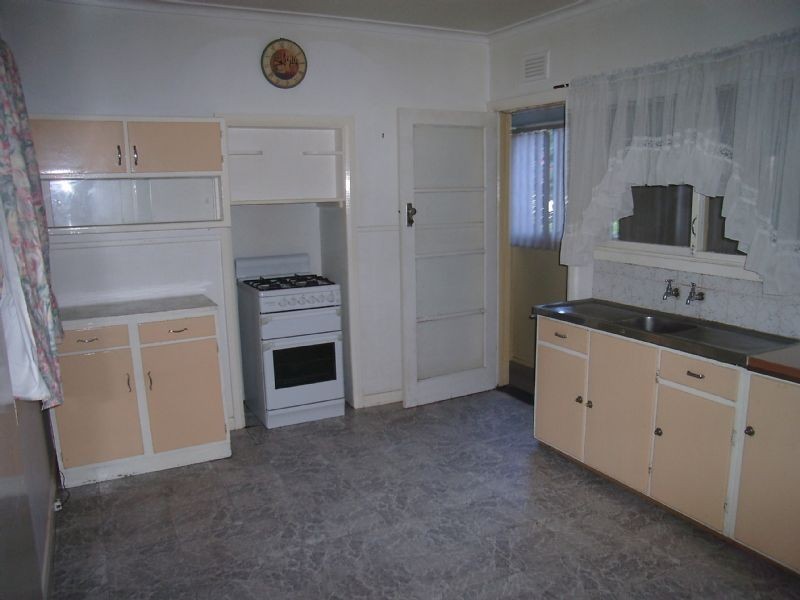 19 Sophia Grove, Tecoma VIC 3160