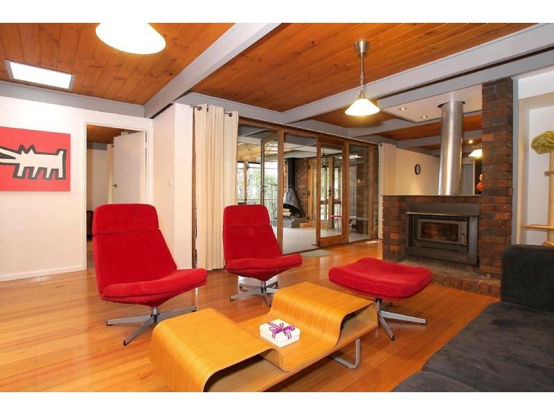 15 Rosemont Crescent, Kalorama VIC 3766