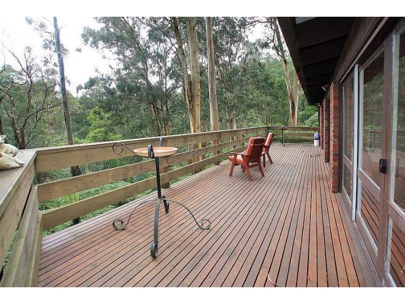 44 Jeeves Avenue, Kalorama VIC 3766