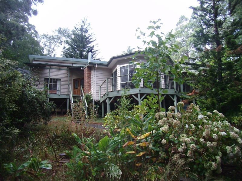 10 Dingley Lane, Mount Dandenong VIC 3767