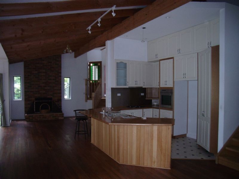 10 Dingley Lane, Mount Dandenong VIC 3767