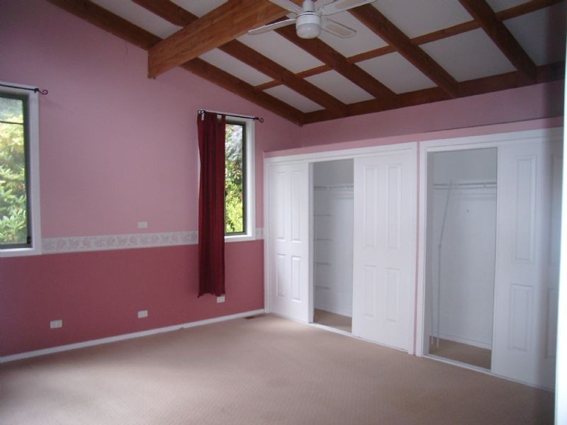 10 Dingley Lane, Mount Dandenong VIC 3767