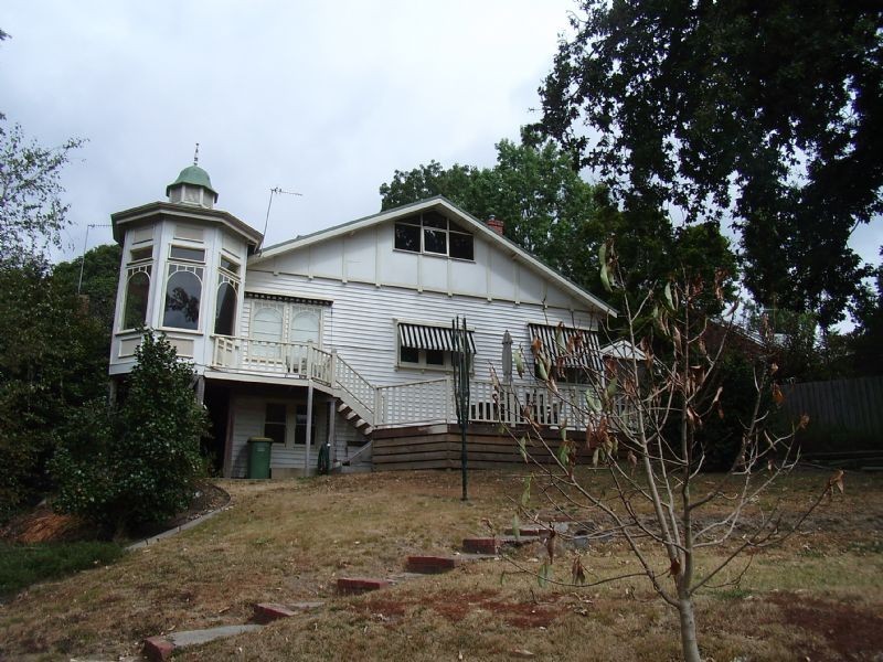 3 Nevada Avenue, Tecoma VIC 3160
