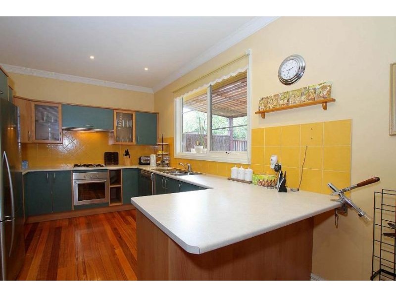 5 Alec Street, Tecoma VIC 3160