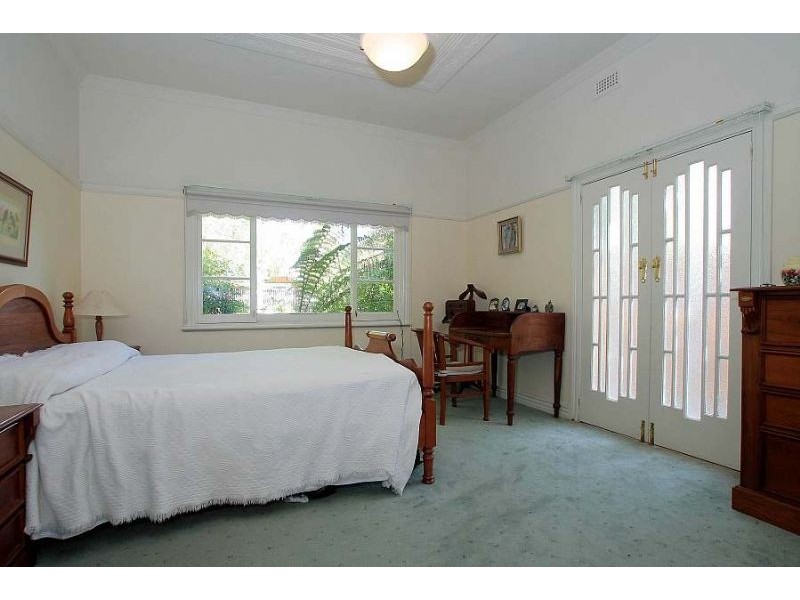 5 Alec Street, Tecoma VIC 3160