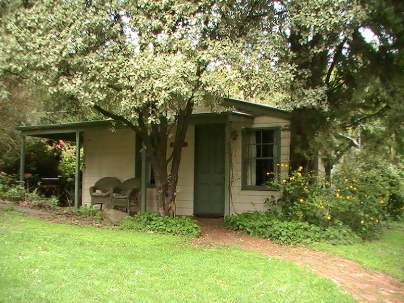 5 Plowman Street, Olinda VIC 3788