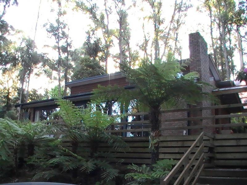 98-100 Inverness Road, Kalorama VIC 3766