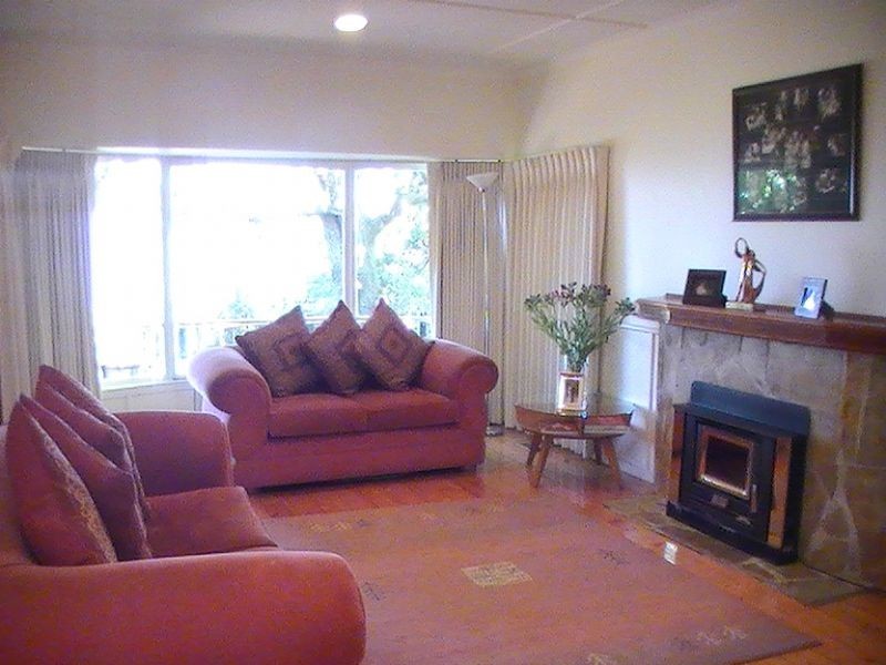 3 Falls Road, Kalorama VIC 3766
