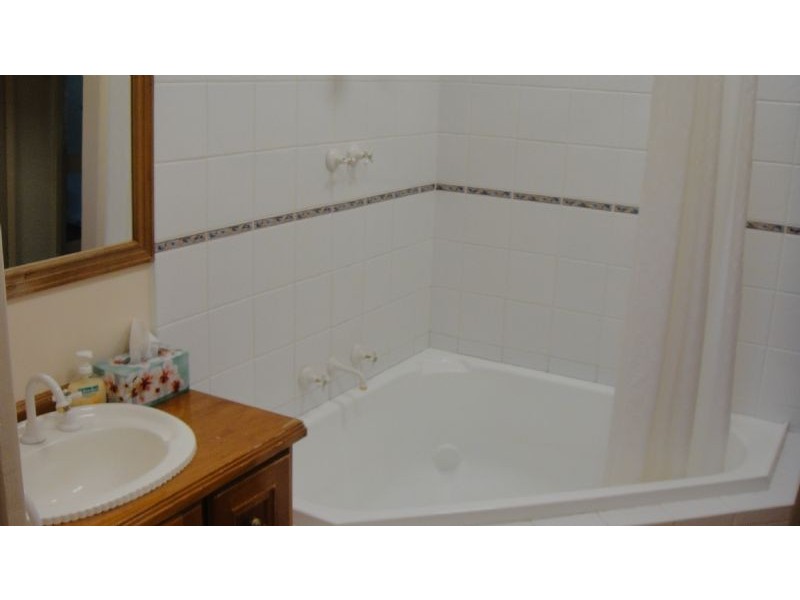 3 Falls Road, Kalorama VIC 3766