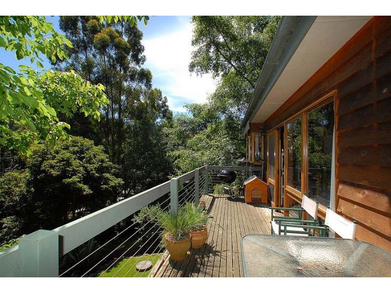 8 Glen Harrow Heights Road, Belgrave VIC 3160