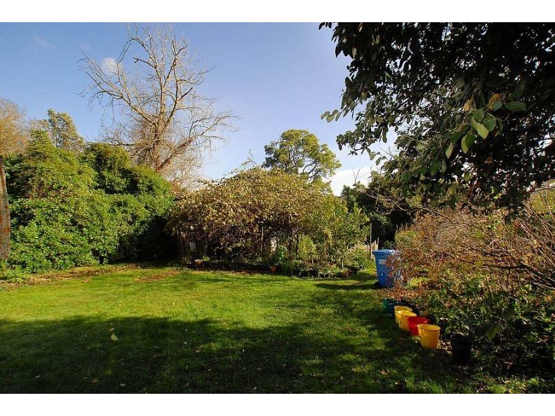 7 Walter Street, Tecoma VIC 3160