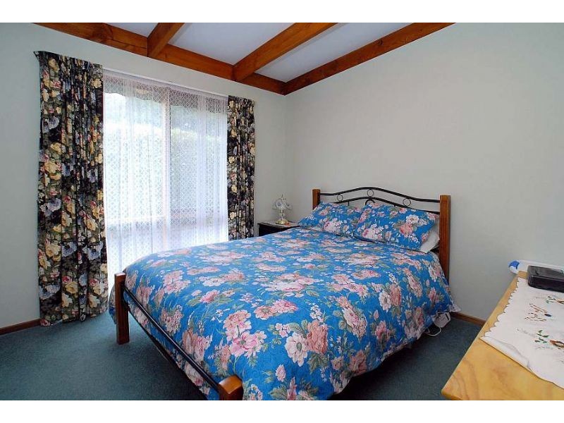 37 Bartley Road, Belgrave Heights VIC 3160
