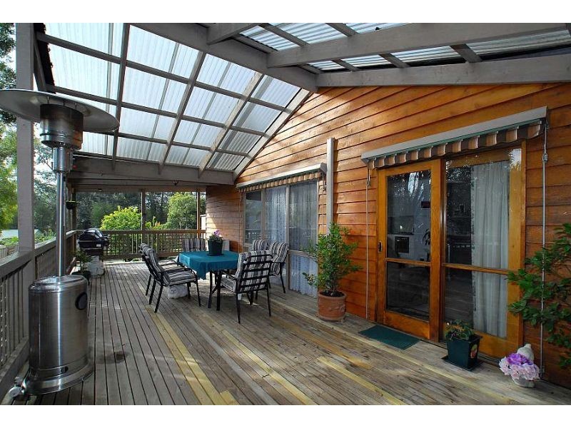 37 Bartley Road, Belgrave Heights VIC 3160