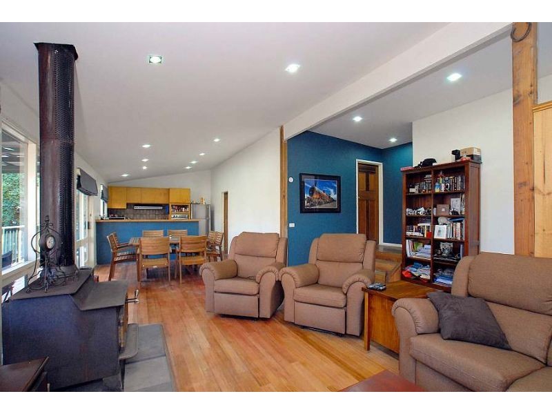 61 Glen Harrow Heights Road, Belgrave VIC 3160