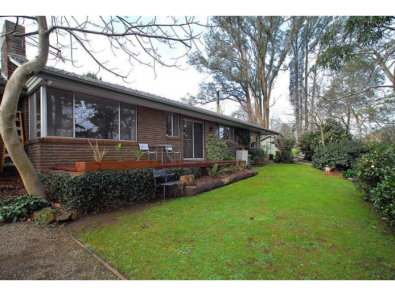 7 Dunn Avenue, Ferny Creek VIC 3786