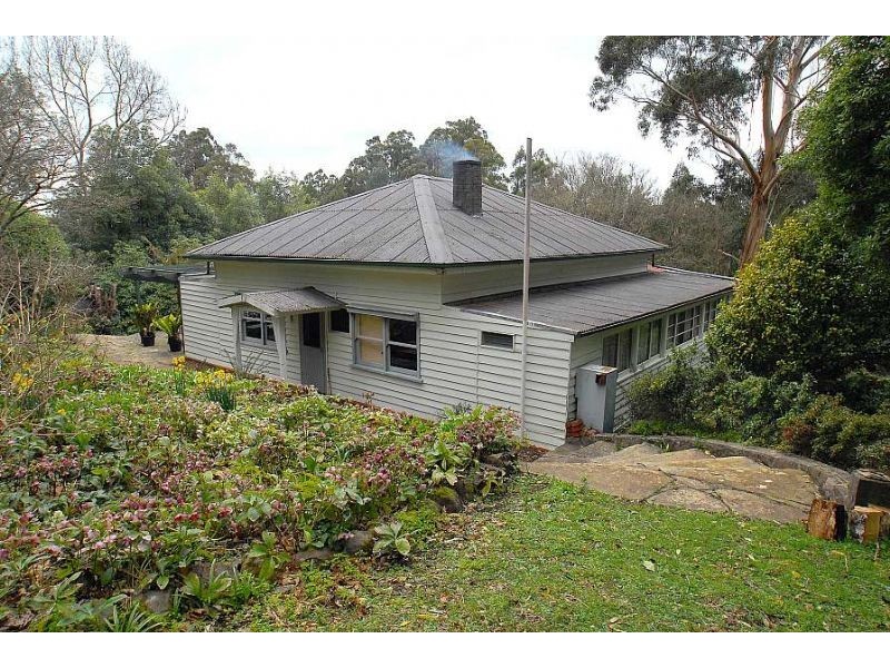 33 One Tree Hill Road, Ferny Creek VIC 3786