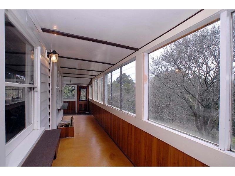 33 One Tree Hill Road, Ferny Creek VIC 3786