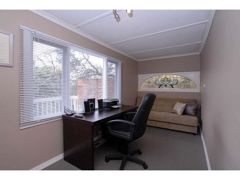 5 Eric Street, Belgrave VIC 3160