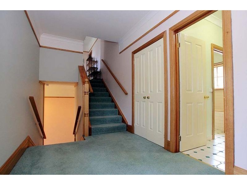 9 Ferguson Road, Upwey VIC 3158