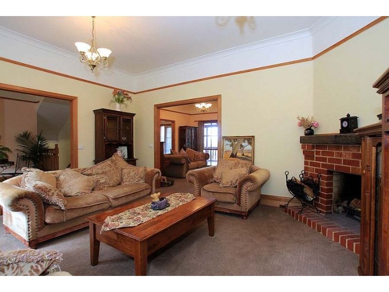 9 Ferguson Road, Upwey VIC 3158