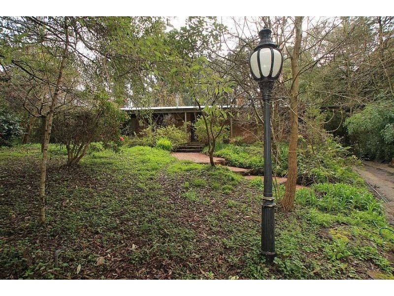 112 Ridge Road, Mount Dandenong VIC 3767