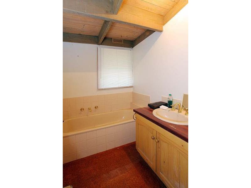 112 Ridge Road, Mount Dandenong VIC 3767