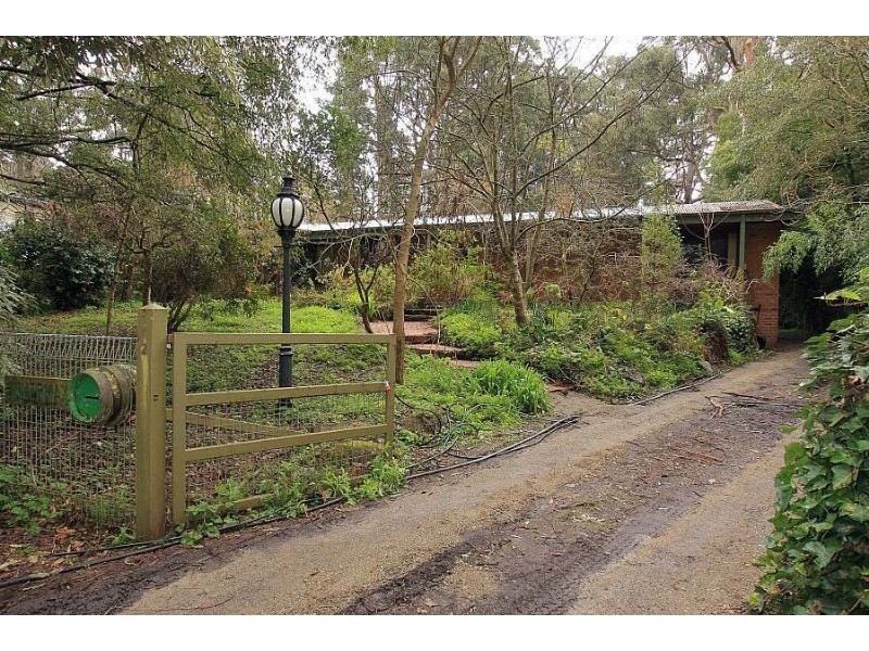 112 Ridge Road, Mount Dandenong VIC 3767