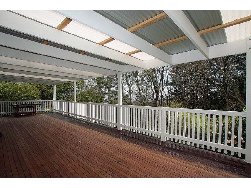 6 Victoria Grove, Ferny Creek VIC 3786