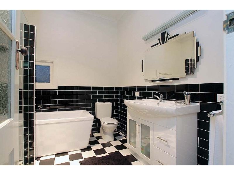 6 Victoria Grove, Ferny Creek VIC 3786