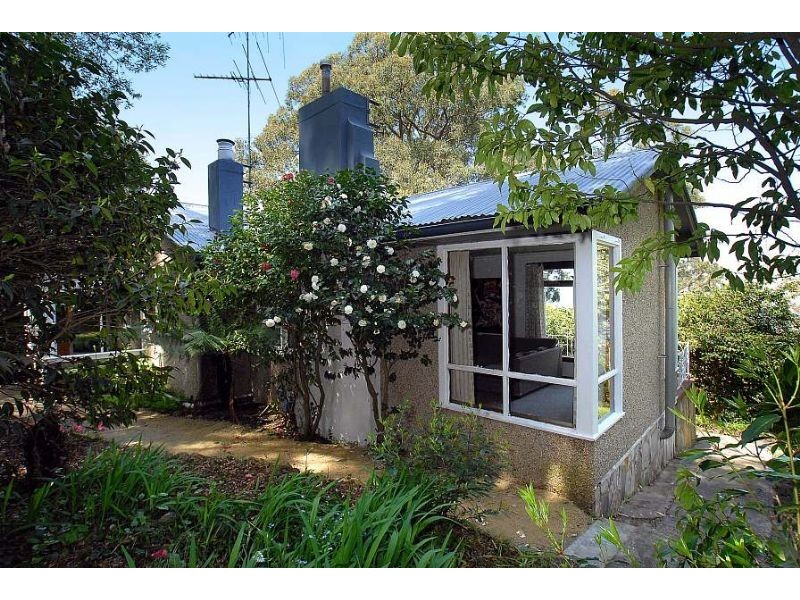 15 School Road, Ferny Creek VIC 3786