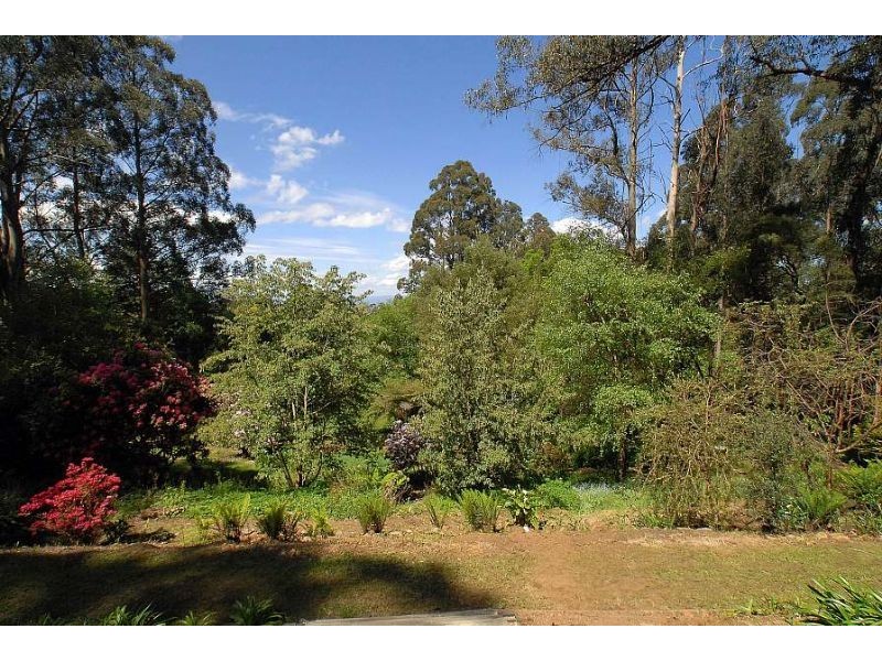 15 Ridge Crescent, Mount Dandenong VIC 3767