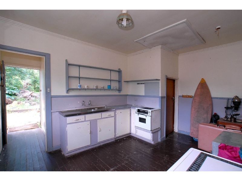 14 Collier Avenue, Tecoma VIC 3160