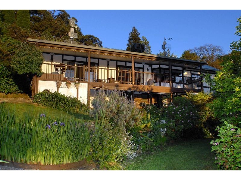 13 Observatory Road, Mount Dandenong VIC 3767