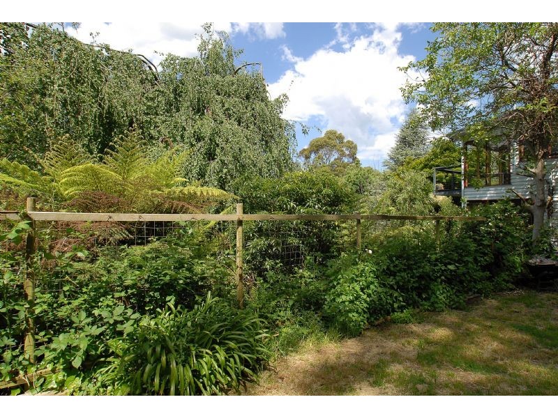 21 Mernda Road, Olinda VIC 3788