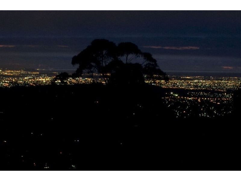 4 Johnston Parade, Ferny Creek VIC 3786