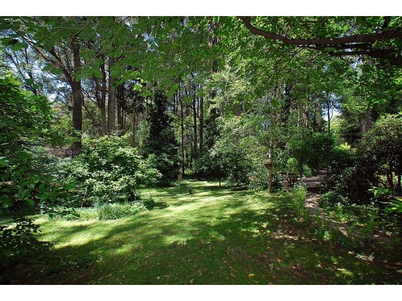 Mount Dandenong VIC 3767