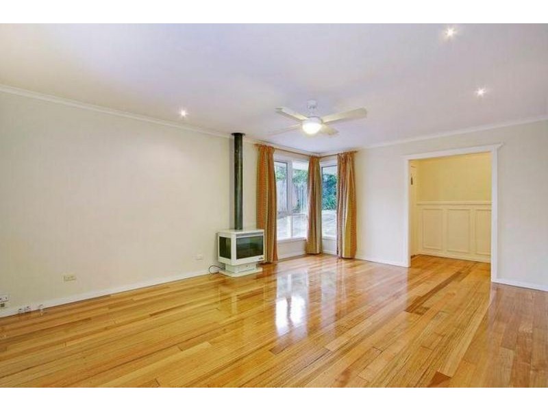 20 Benbow Crescent, Boronia VIC 3155