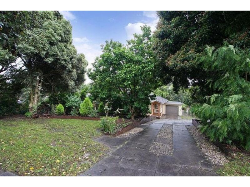 20 Benbow Crescent, Boronia VIC 3155