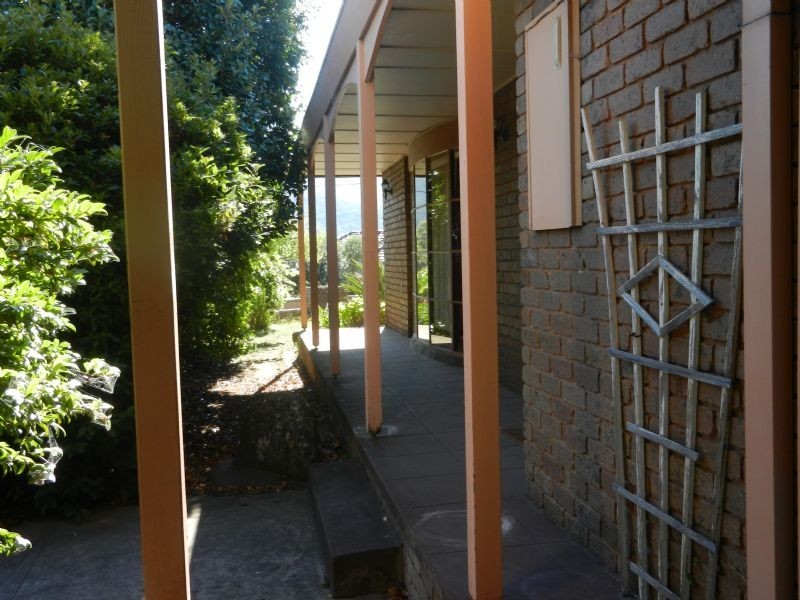 50 McIvor Street, Ferntree Gully VIC 3156