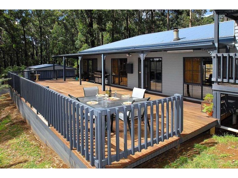 4 Janesdell Avenue, Ferny Creek VIC 3786