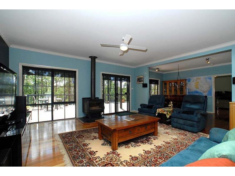 4 Janesdell Avenue, Ferny Creek VIC 3786