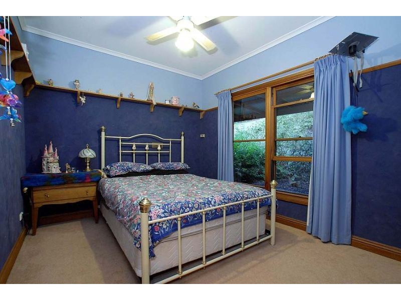 34 Goudiesdale Road, Selby VIC 3159