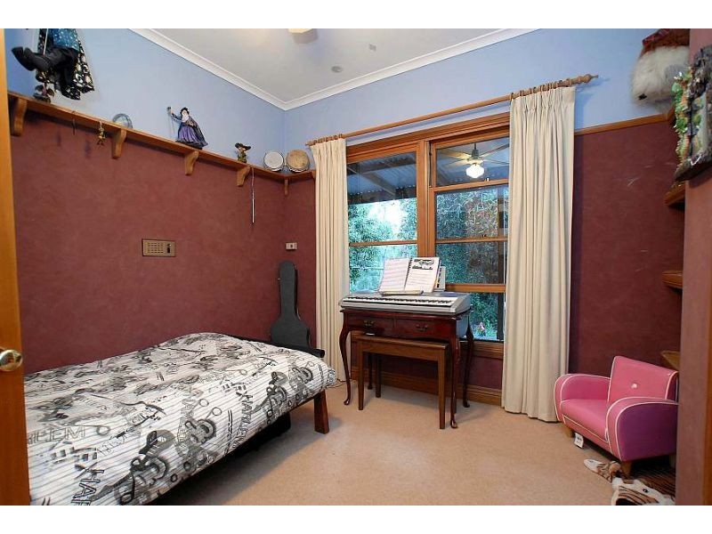 34 Goudiesdale Road, Selby VIC 3159